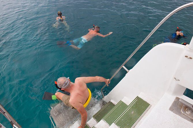 Four Winds Molokini Snorkeling Tour from Maalaea Harbor - FAQs