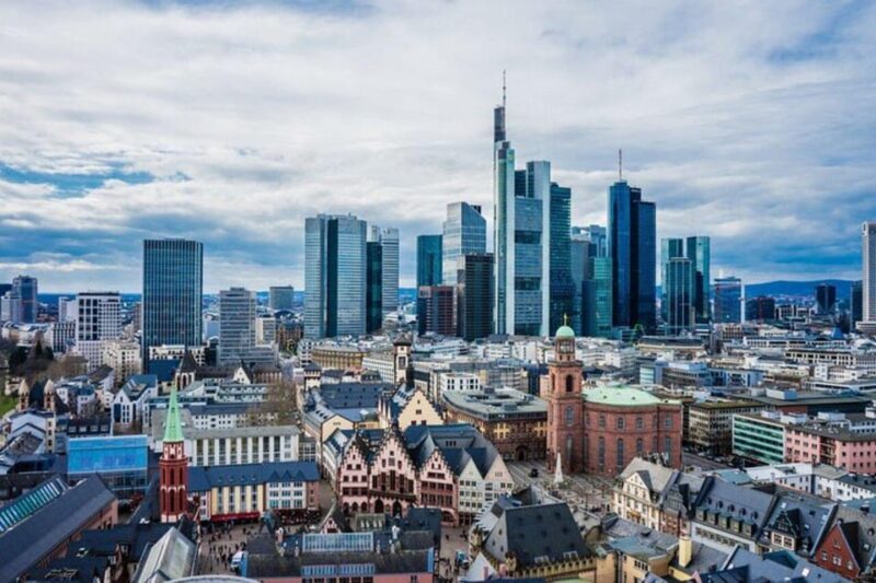 Frankfurt : Highlights & hidden Gems Private Walking Tour - Key Points