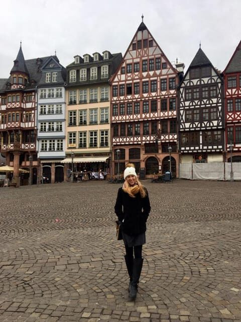 Frankfurt Instagram tour with a private photographer - What to Expect from the Frankfurt Instagram Tour