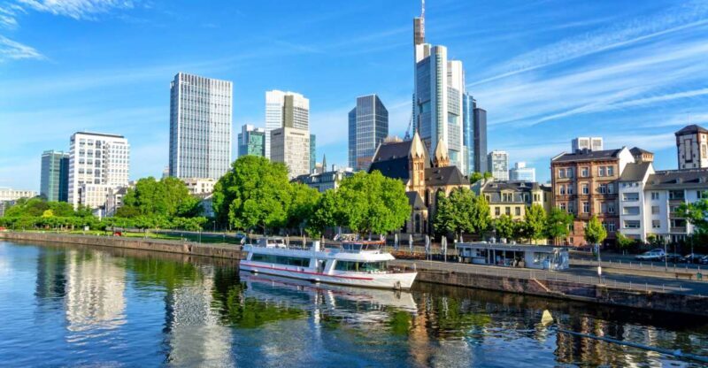 Frankfurt: Main Tower with Tickets and Guided Old Town Tour - Practical Details and Why They Matter