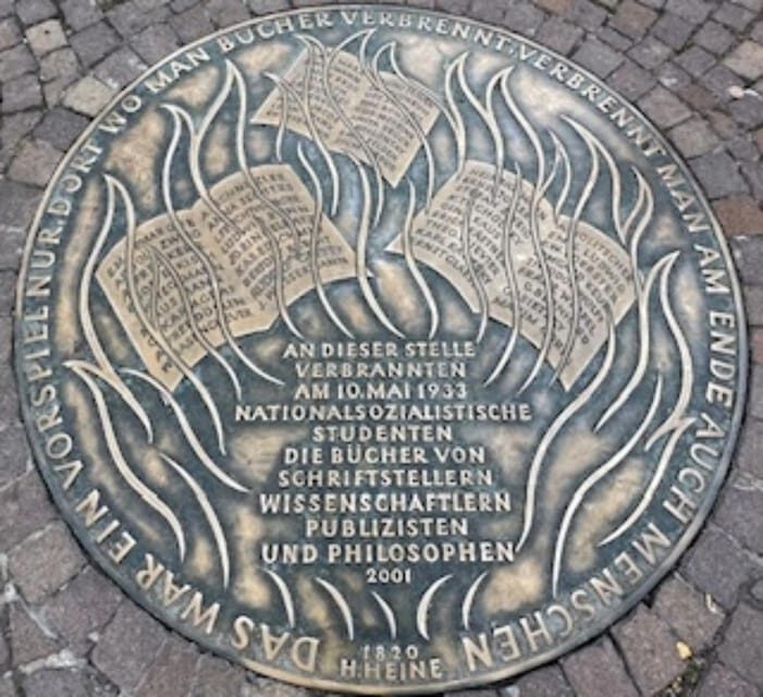 Frankfurt on Foot Daily Walking Tour in English - A tour that Handily Covers Frankfurt’s Highlights