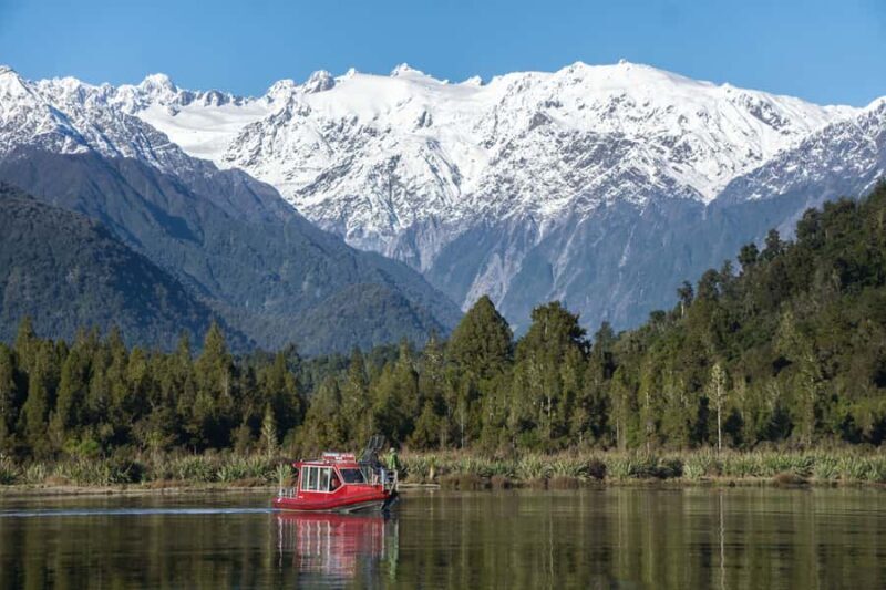 Franz Josef Glacier: 2-Hour Scenic Lake Mapourika Cruise - Key Points