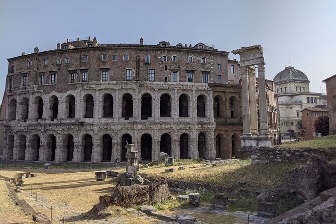 Free Urban Trekking with an Archaeologist - Who Is This Tour Best Suited For?