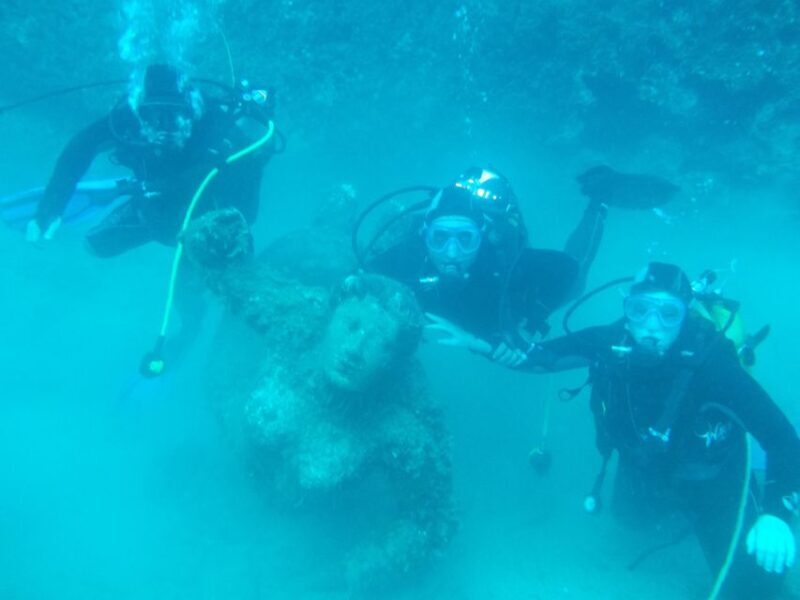 Fréjus: Diving Experience in Port-Fréjus with an Instructor - Exploring Fréjus: A Scenic Gateway to the Underwater World