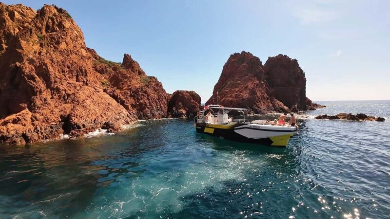 Fréjus : Esterel Calanques Cruise (Comfort Boat) + Swim Stop - Included and Not Included