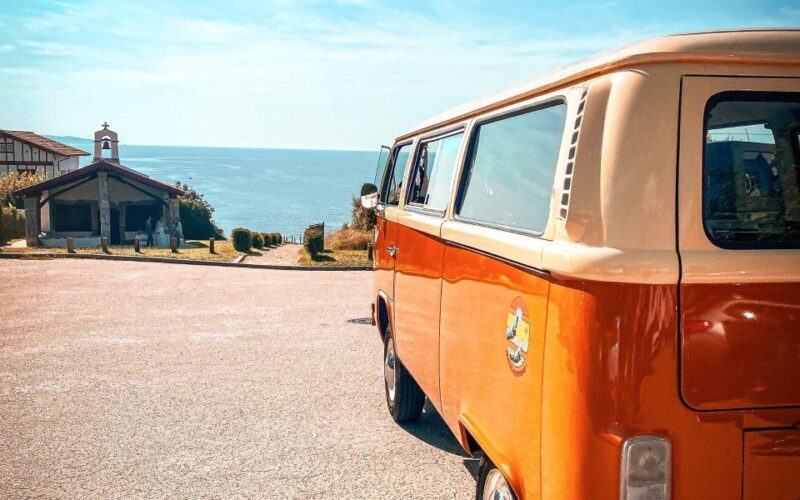 French Basque Country Coastline tour in a 70'sVW Van - Transportation and Group Size