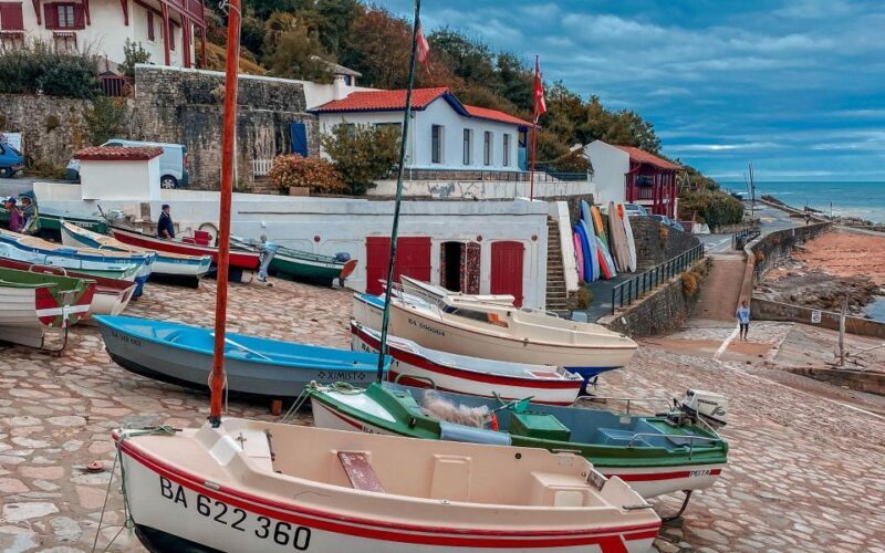 French Basque Country Private Day Tour in an 70's VW Combi - The Value of the Experience