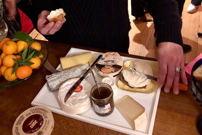 French Dinner & Cabaret Show in Artist's Home - Frequently Asked Questions