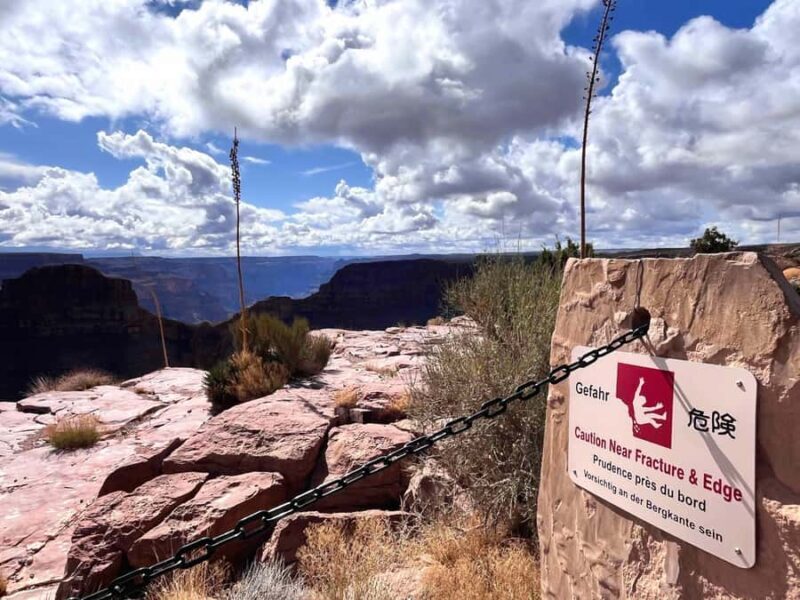 French-guided tour of the Grand Canyon, including Skywalk - Who Should Consider This Tour?