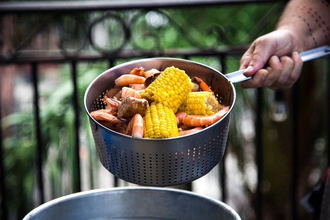 French Quarter Shrimp Boil & Live Music - An In-Depth Look at the French Quarter Shrimp Boil & Live Music Tour