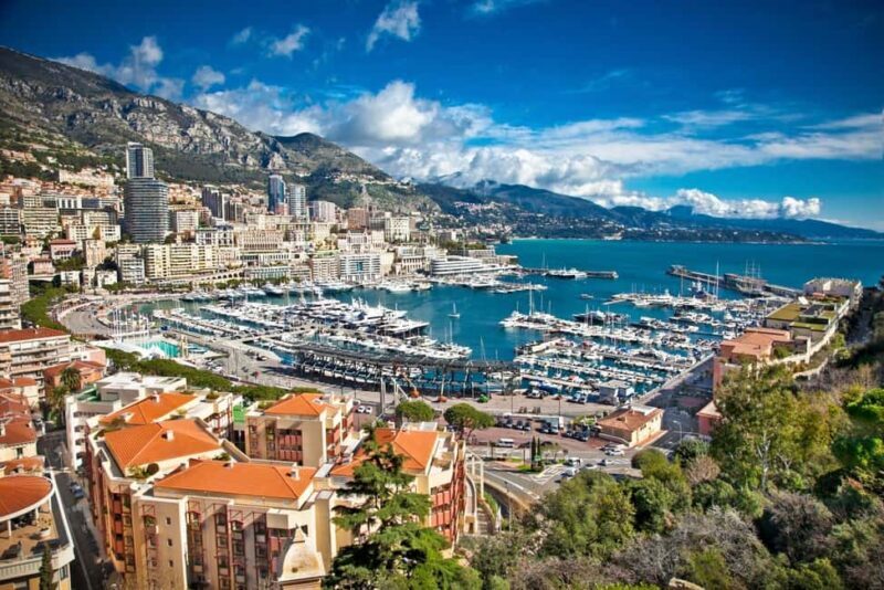 French Riviera: A visit from Provence to Luxurious Monaco - Scenic Drive along La Corniche