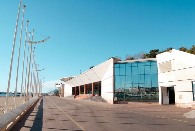 French Riviera and Provence Private Day Trip - Exploring the Itinerary: What Youll See and Do