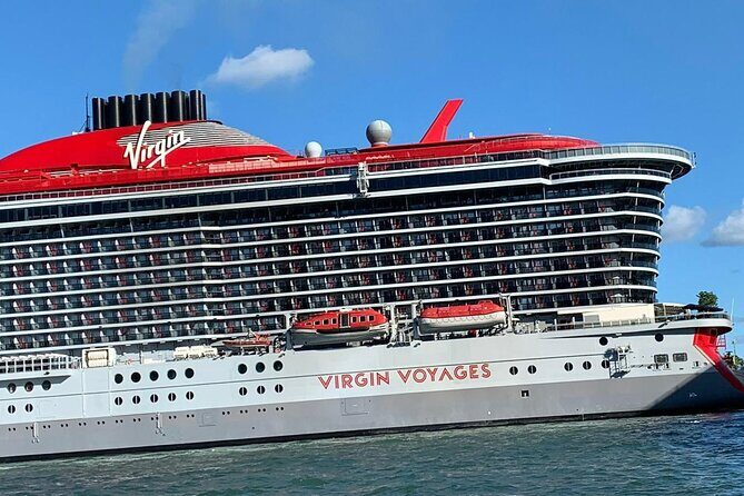 French tour of Miami in convertible mustang - The Sum Up