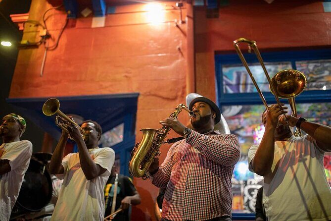 Frenchmen Street VIP Live Music Pub Crawl in New Orleans - The Bottom Line