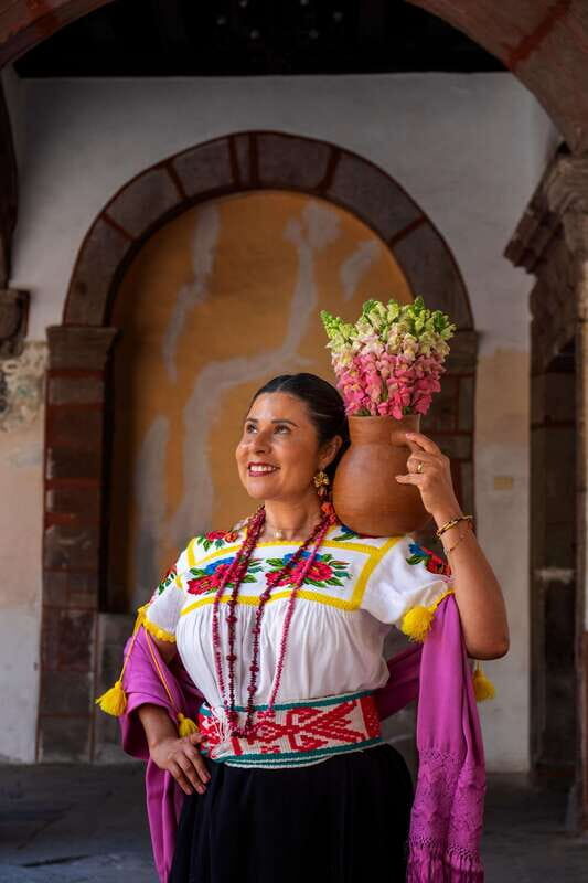 Frida for a day in Xochimilco - Who Is This Tour Best For?