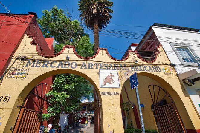 Frida Kahlo's Mexico City Smartphone Guided Walking Tour - The Heart of Coyoacán: Kiosco and Market