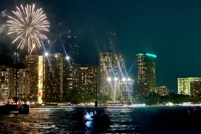 Friday Night Waikiki Fireworks Cruise - Key Points