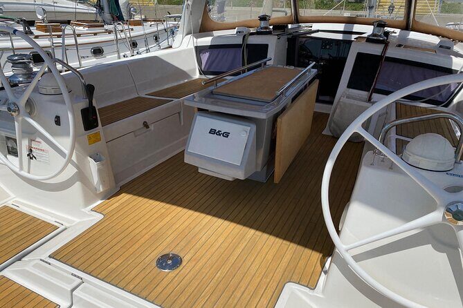 Friday Night Waikiki Fireworks Sail - Price and Value