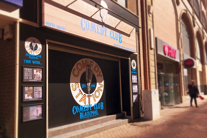 Friday & Saturday night comedy club entry - The Room, Seating, and Why Sightlines Matter