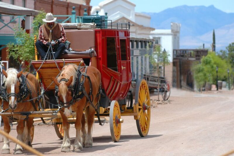 Friday: Tombstone & Bisbee; 9h Tour bus from Tucson - Key Points