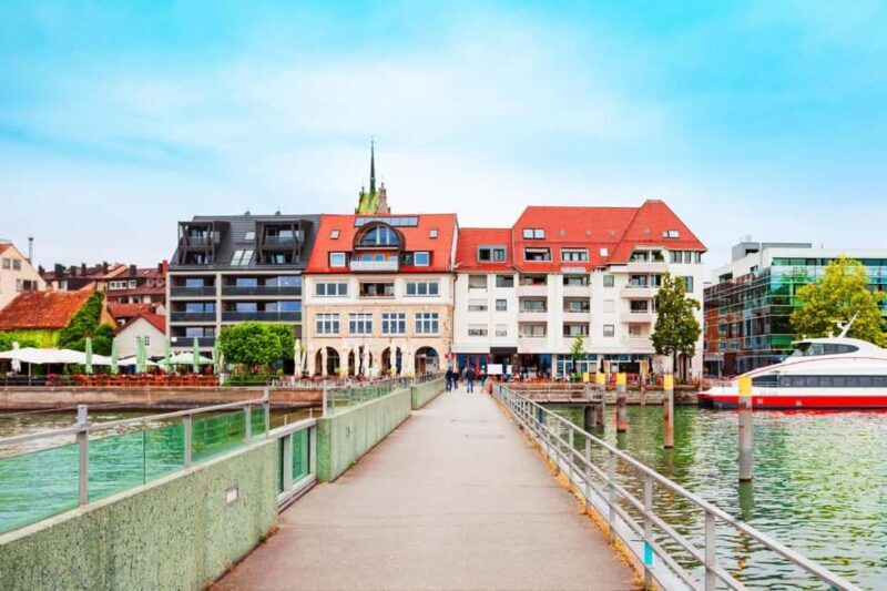 Friedrichshafen: 2-Hour Walking Tour with a Local - The Experience Itself