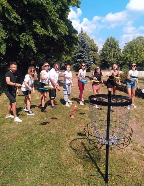 Frisbee golf / disc golf: Fun and games in a beautiful park in Leipzig - A Deep Dive into the Frisbee Golf Experience in Leipzig