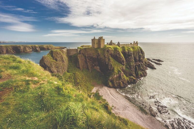 From Aberdeen: Dunnottar Castle and Cairngorms Day Trip - Key Points