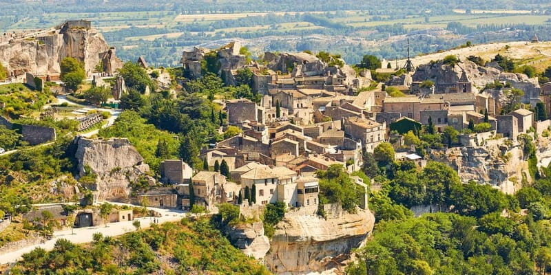 From Aix-en-Provence : Wine, Olive Oil and Scenic Villages - Key Points