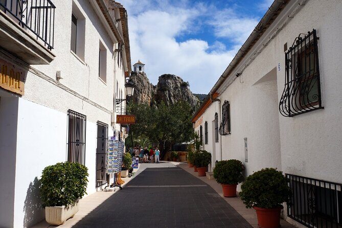From Albir & Benidorm: Guadalest Village Excursion - FAQs