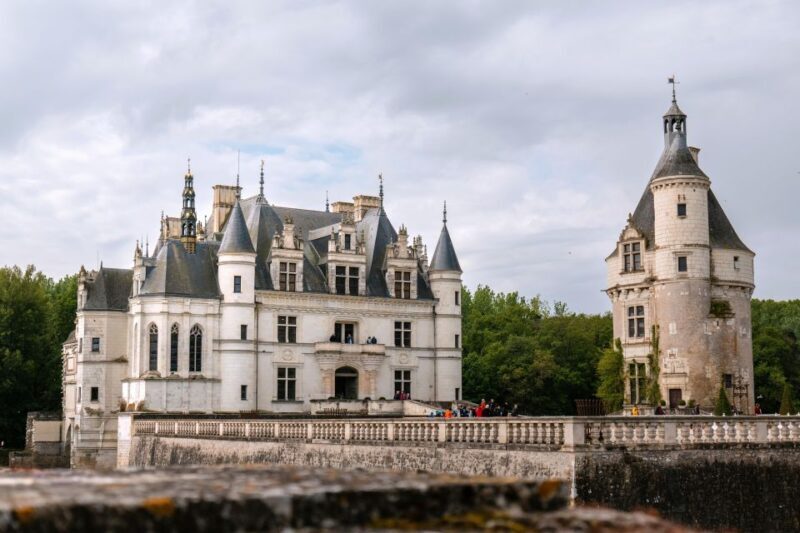 From Amboise: Chambord and Chenonceau Tour with Lunch - Key Points