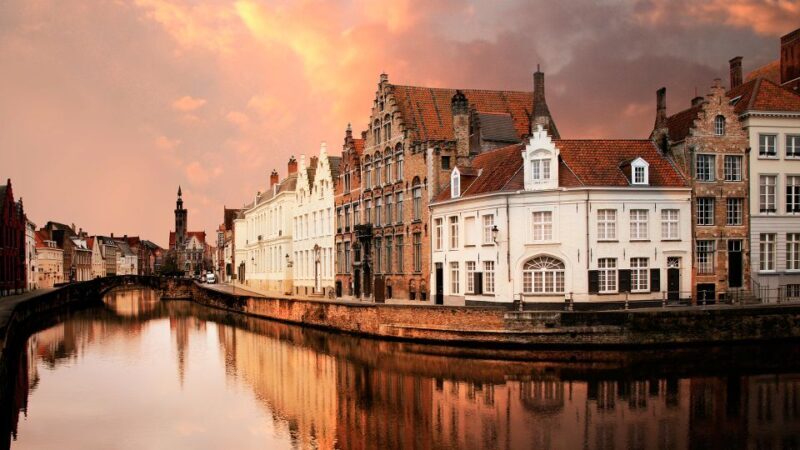 From Amsterdam: Day Trip to Bruges in Spanish - Frequently Asked Questions