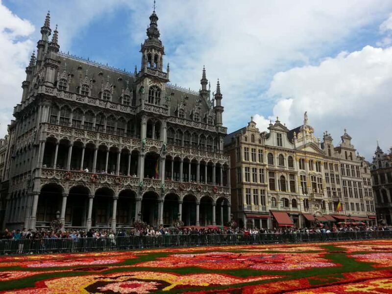 From Amsterdam: Small Group Day Tour to Brussels and Atomium - Exploring the Grand-Place: The Heart of Brussels