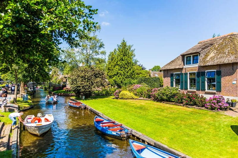 From Amsterdam: Ultimate Giethoorn Experience with Boat Tour - The Sum Up