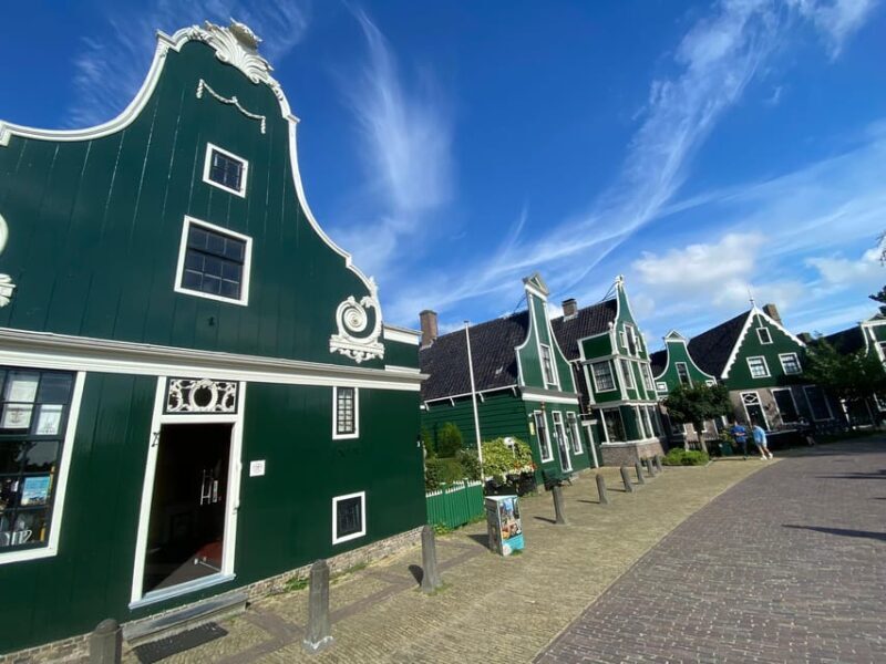 From Amsterdam: visit Zaanse Schans, Muiderslot and more! - What to Expect in Terms Logistics
