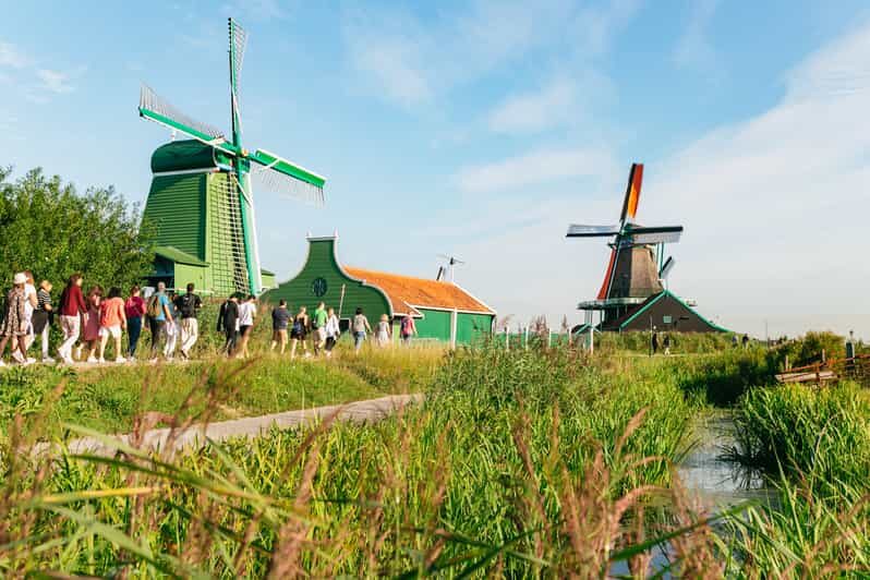 From Amsterdam: Zaanse Schans, Edam, Volendam & Marken - Exploring the Dutch Countryside: A Complete Guide to the Zaanse Schans, Edam, Volendam & Marken Tour