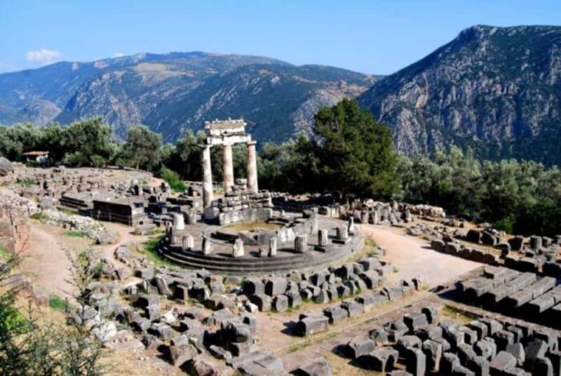From Athens: 2-Day Delphi, Meteora, and Thermopylae Tour - Who Is This Tour Best For?