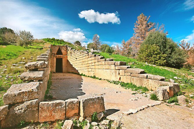 From Athens: Bus Trip to Mycenae, Epidaurus and Nafplio - Who is this tour best for?