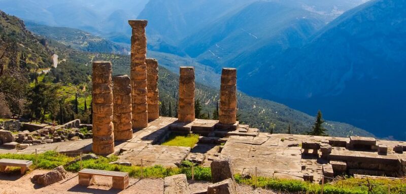 From Athens: Delphi Full Day V.R. Audio Guided Tour - Who Would Love This Tour?