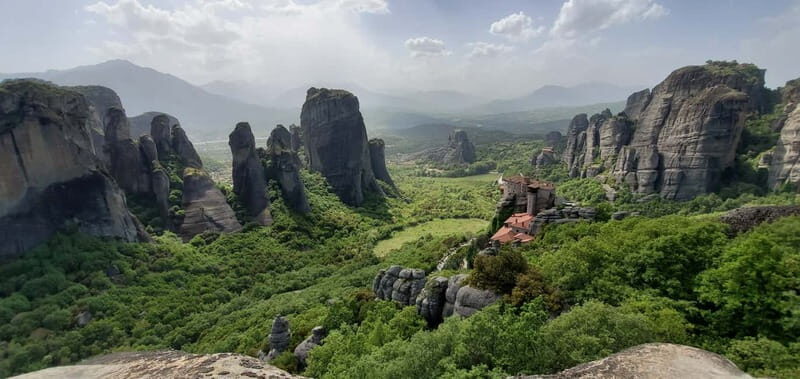 From Athens: Meteora Caves & Monasteries Day Trip by Train - The Itinerary in Detail