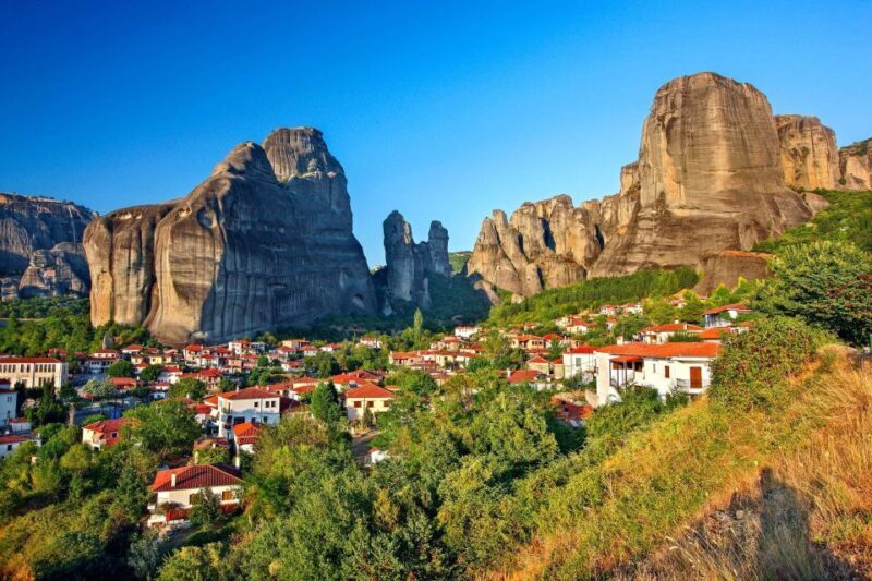 From Athens: Private Full-Day Meteora and Kastraki Tour - The Itinerary: A Closer Look