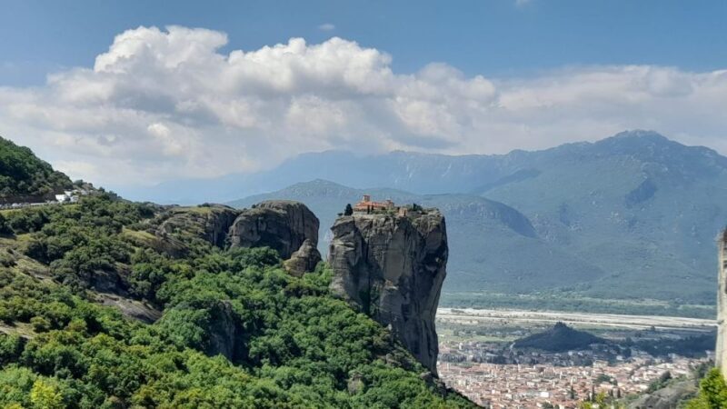 From Athens: Private Meteora Day Tour with Optional Guide - Practical Details and Tips