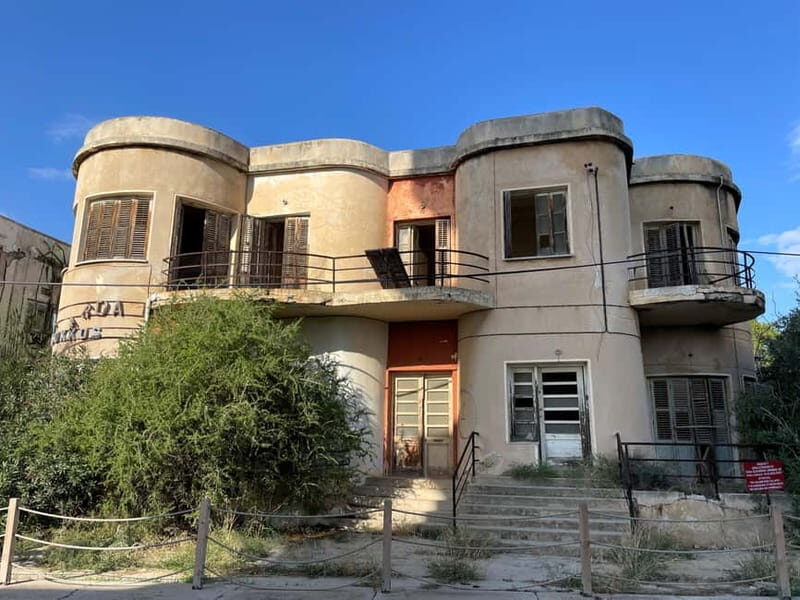 From Aya Napa/Protaras: Varosha Ghost Town Tour on a Red Bus - Why This Tour Is Worth Considering