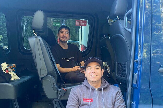 From Banff: Affordable Moraine Lake and Lake Louise Shuttle Bus - A Closer Look at the Experience