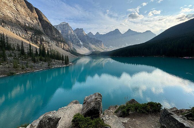 From Banff: Affordable Moraine Lake and Lake Louise Shuttle Bus - FAQ