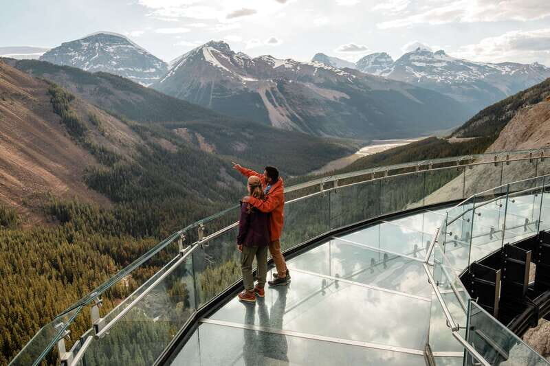 From Banff: Columbia Icefield Tour with Glacier Skywalk - The Skywalk Experience