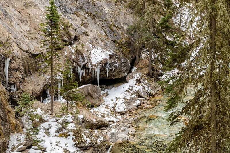 From Banff: Johnston Canyon Guided Icewalk - Considerations and Practicalities