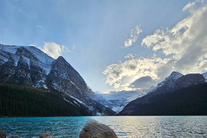 From Banff: Moraine Lake and Lake Louise Half Day Tour - FAQ