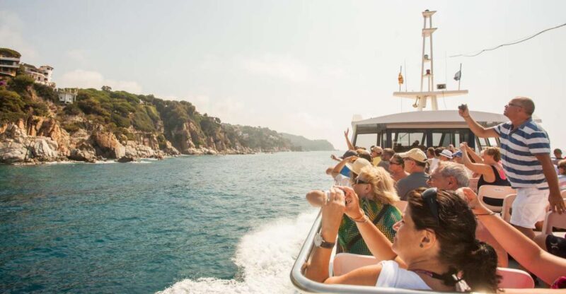 From Barcelona: Costa Brava Day Tour with Boat Trip - What the Reviews Tell Us
