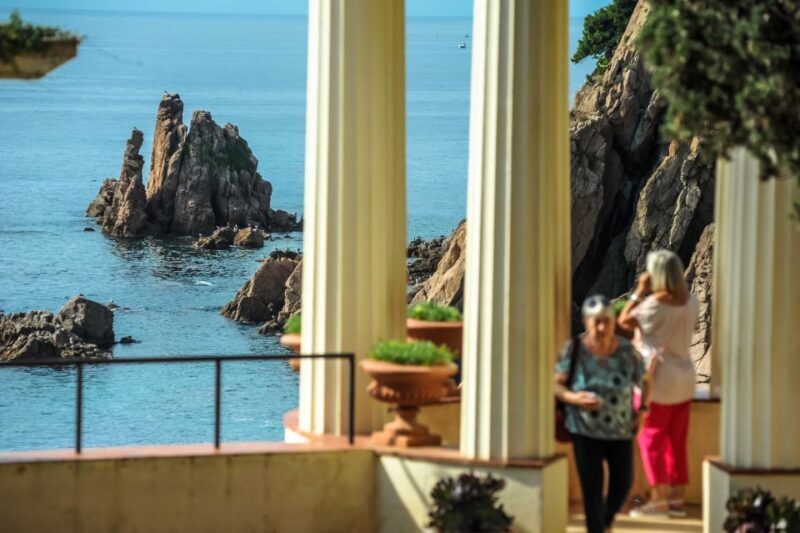 From Barcelona: Costa Brava Day Tour with Lunch - Frequently Asked Questions