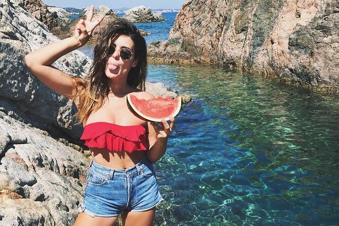 From Barcelona : Girona and Costa Brava Small Group Tour - Key Points